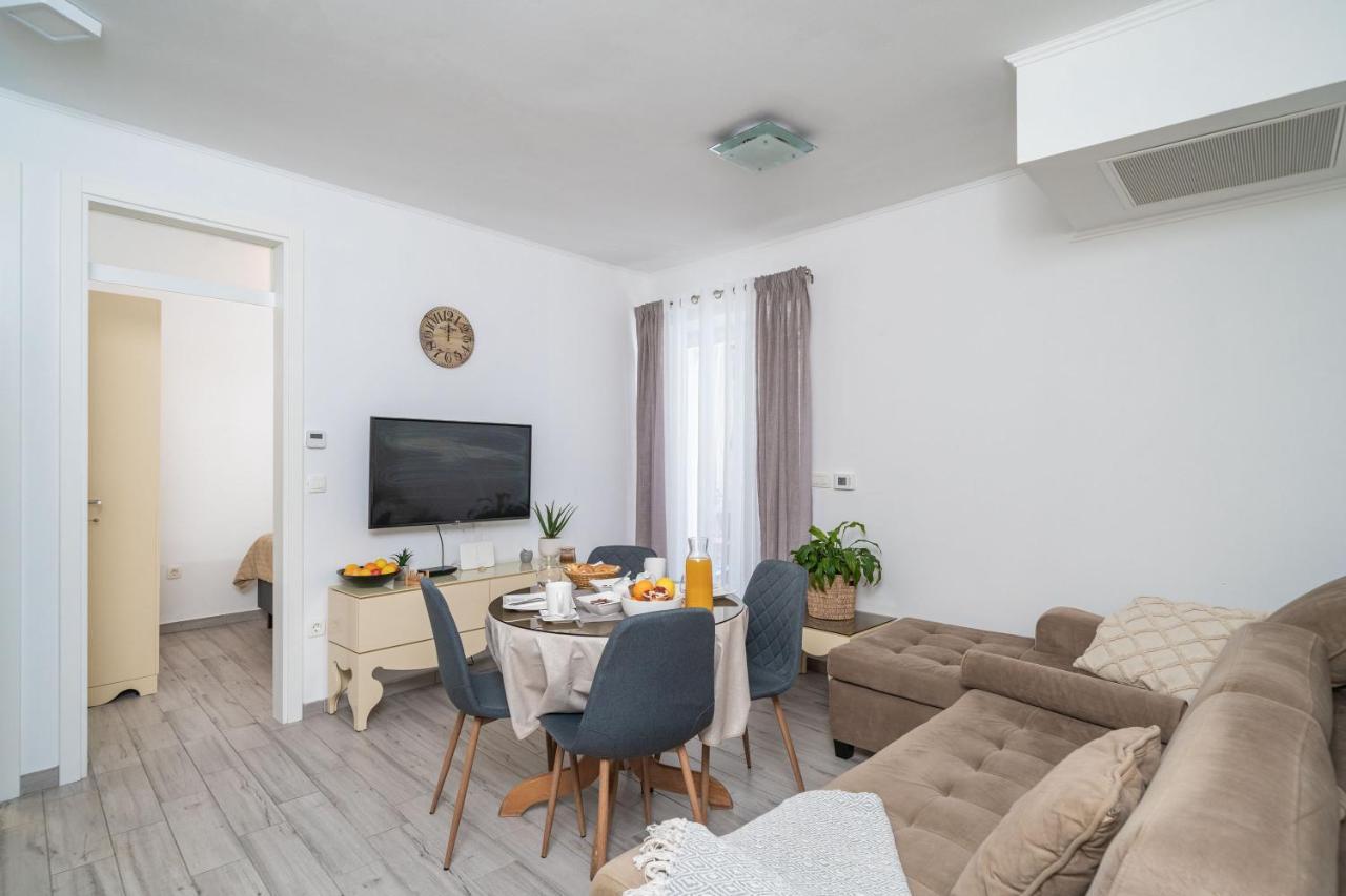 Rooms&Apartments Tomic ستون المظهر الخارجي الصورة