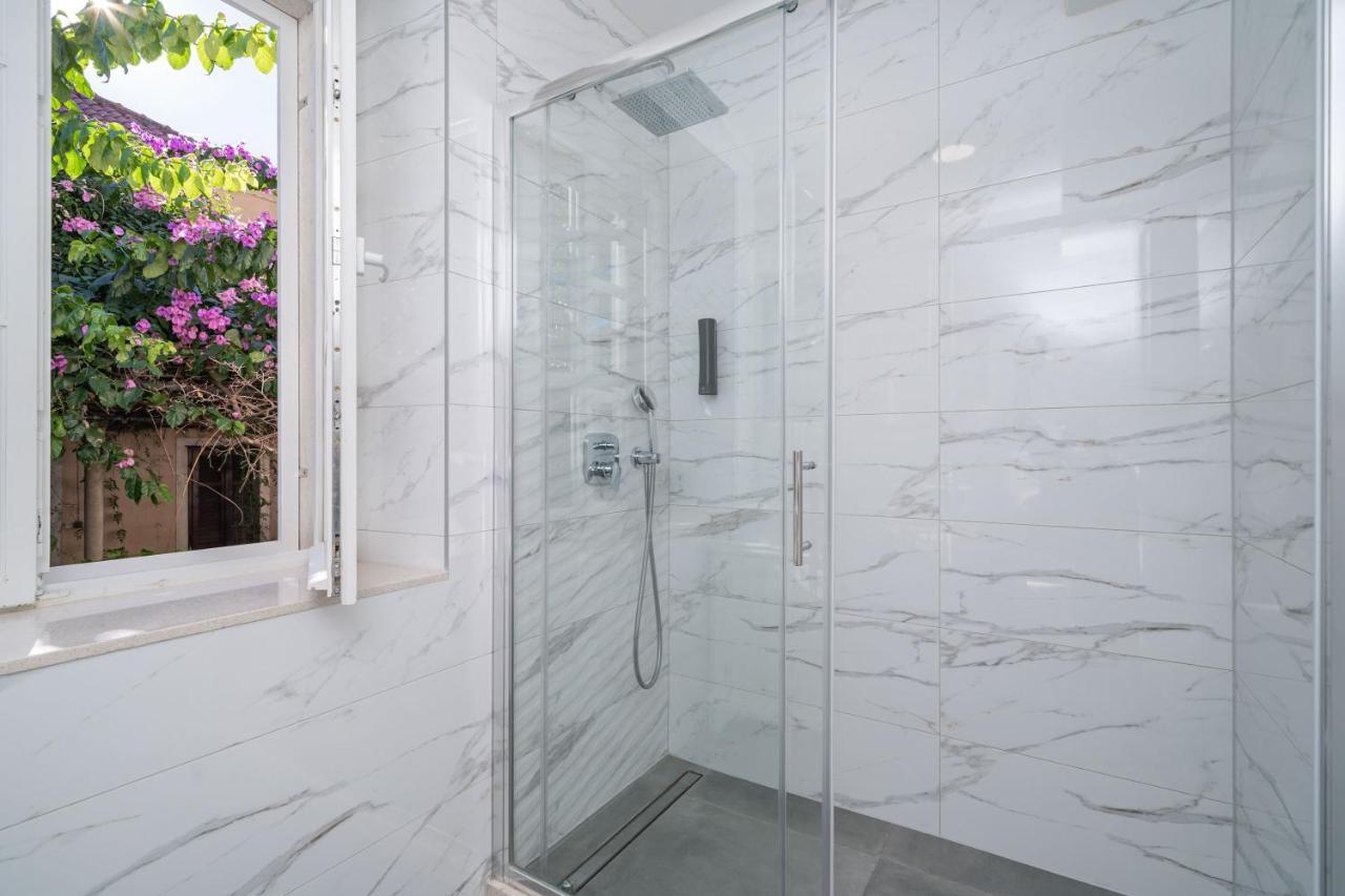 Rooms&Apartments Tomic ستون المظهر الخارجي الصورة